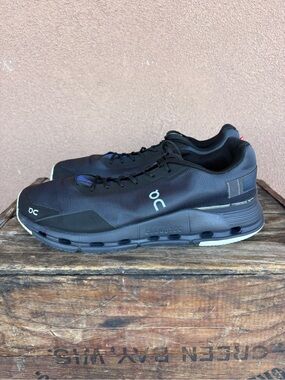 On Running Cloudnova Men’s Running Shoe